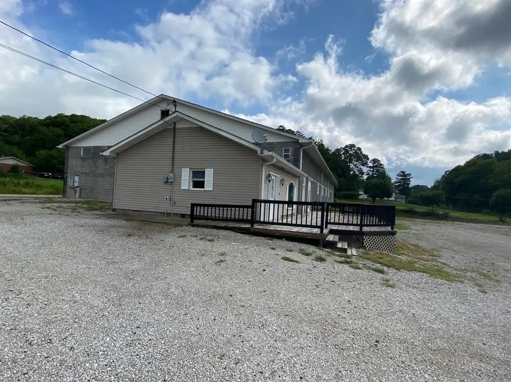 3444 Cumberland Falls Highway Corbin KY 40701