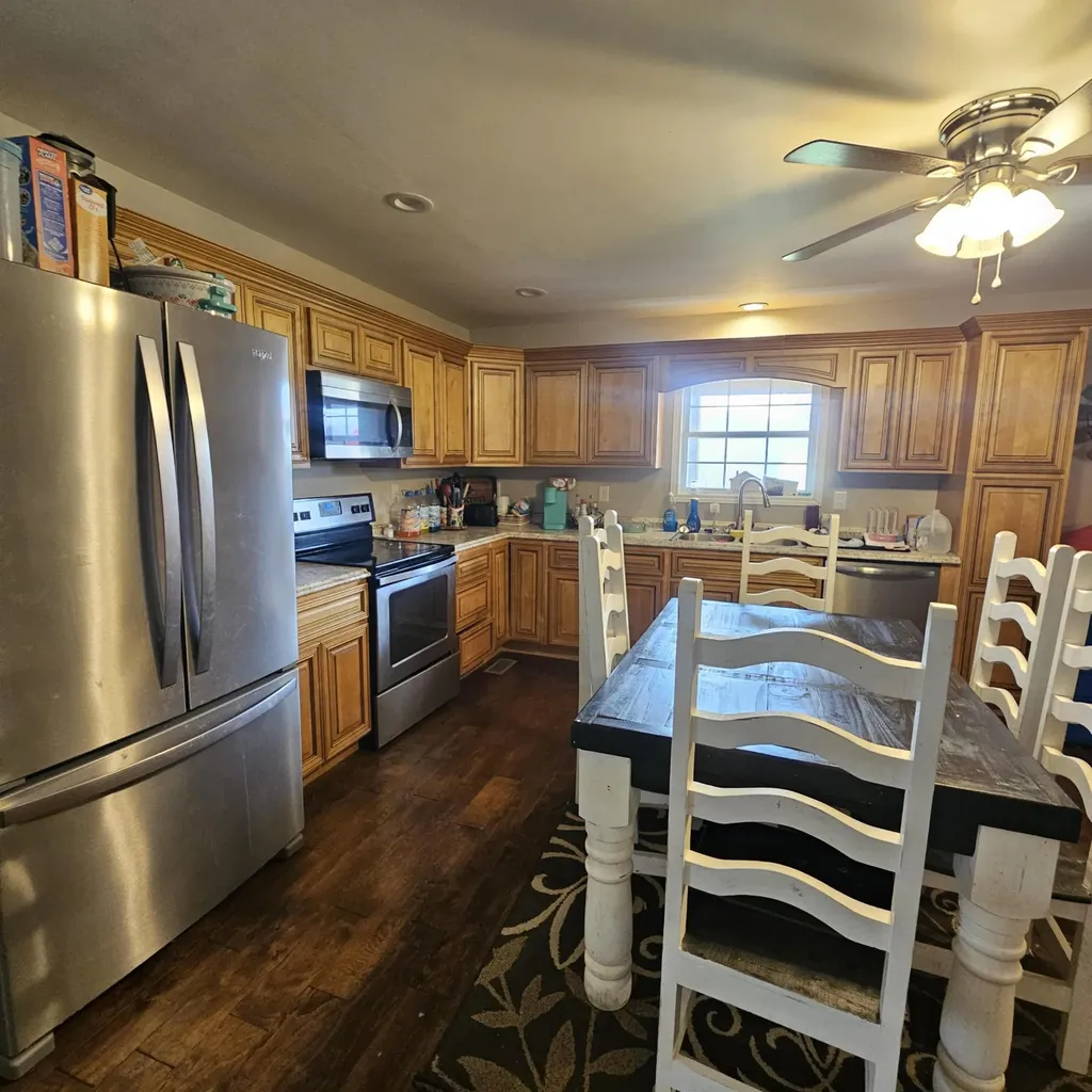 305 Poplar Hollow Road London KY 40744