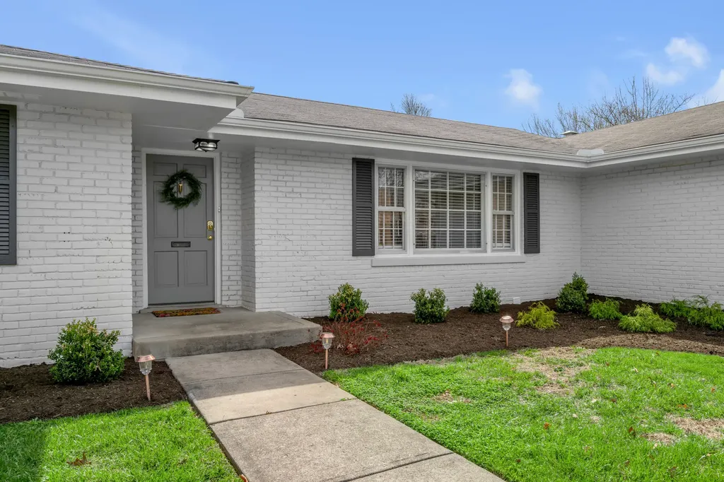 2042 Old Nassau Road Lexington KY 40504