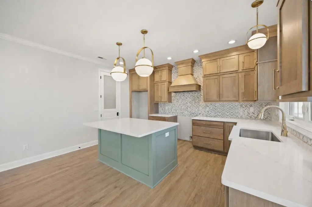 4109 Meadowlark Road Lexington KY 40509