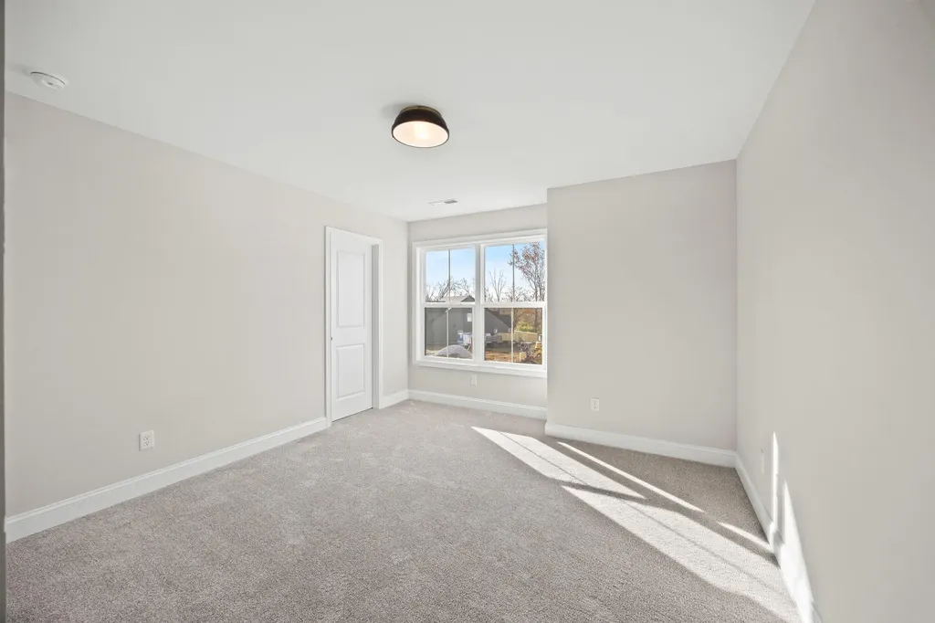 4109 Meadowlark Road Lexington KY 40509