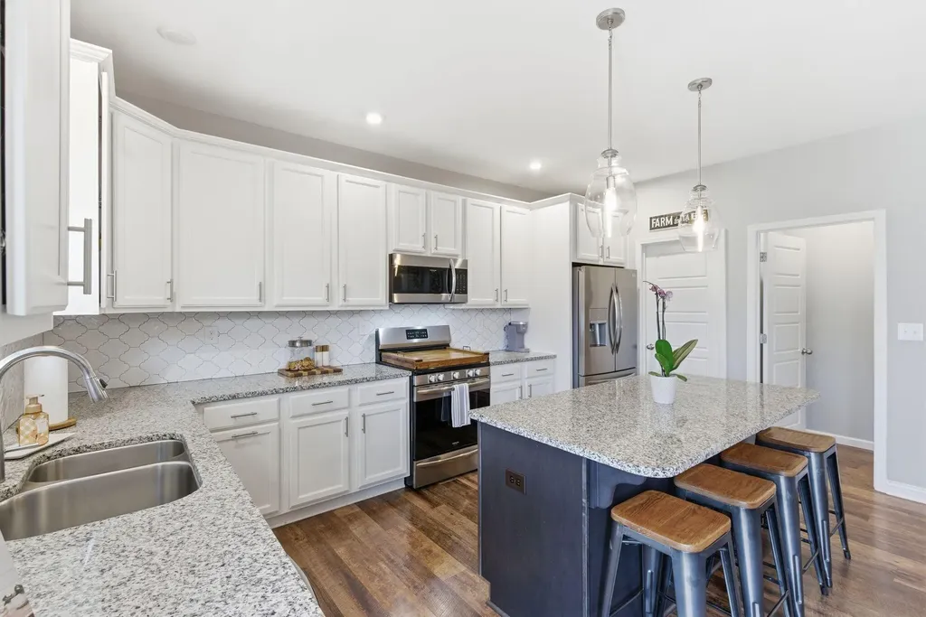 611 Lucille Drive Lexington KY 40511