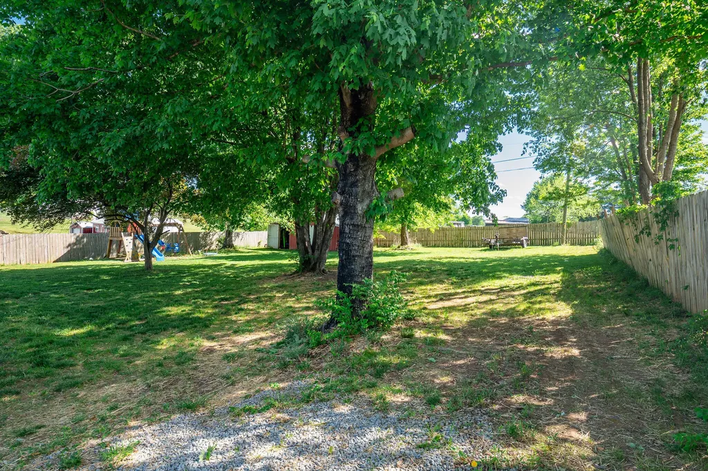 95 Lou Drive Stanford KY 40484