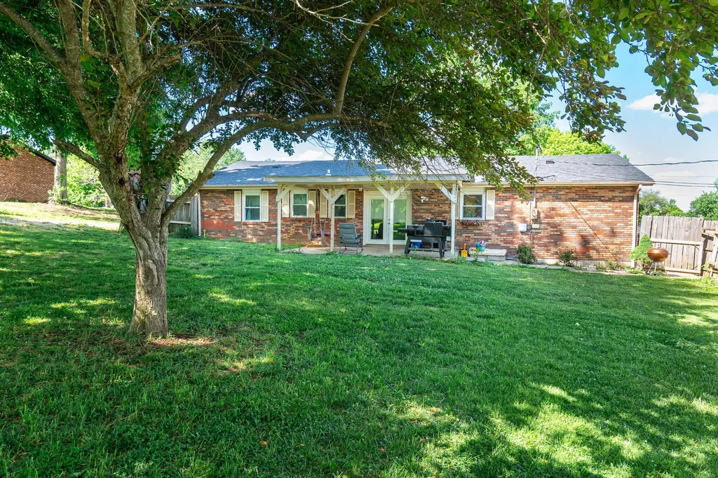 95 Lou Drive Stanford KY 40484