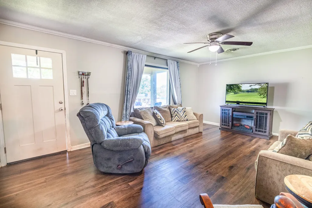 95 Lou Drive Stanford KY 40484