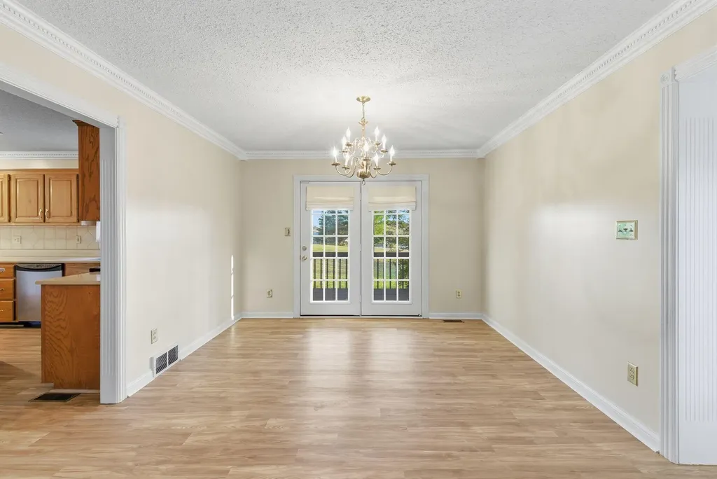 500 Natures Pointe Drive Somerset KY 42503
