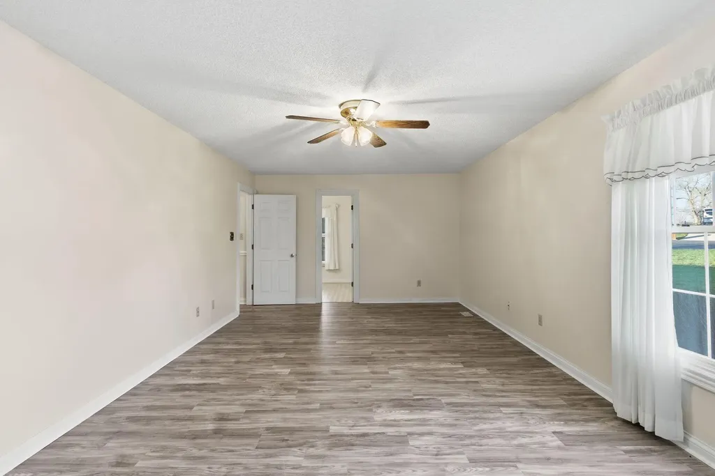 500 Natures Pointe Drive Somerset KY 42503