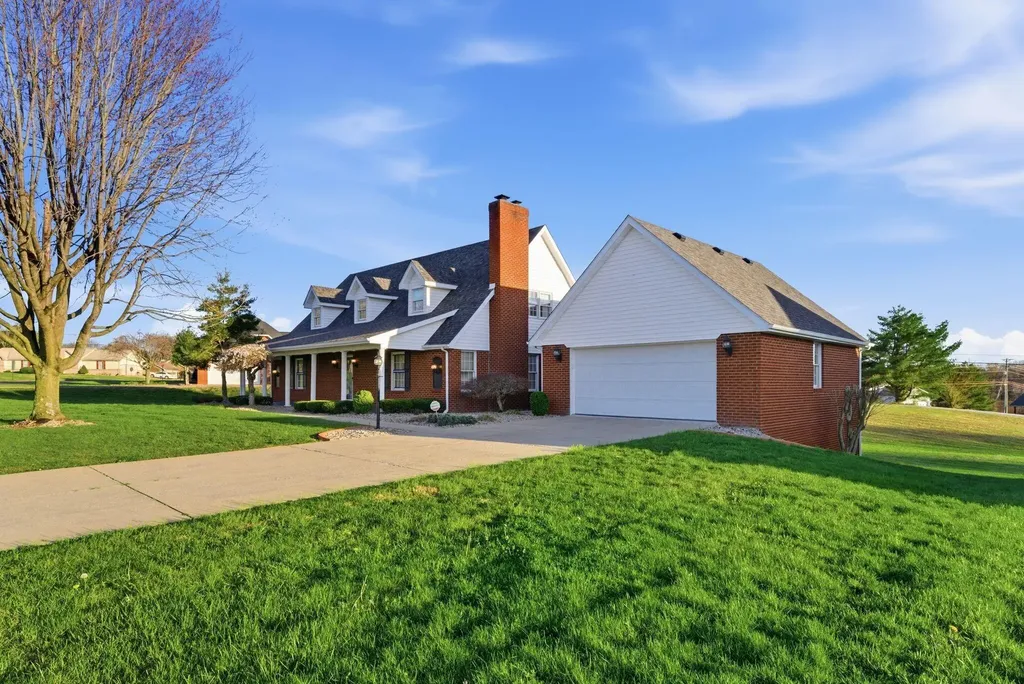 500 Natures Pointe Drive Somerset KY 42503