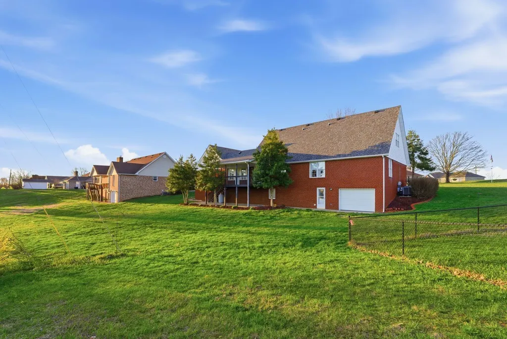 500 Natures Pointe Drive Somerset KY 42503
