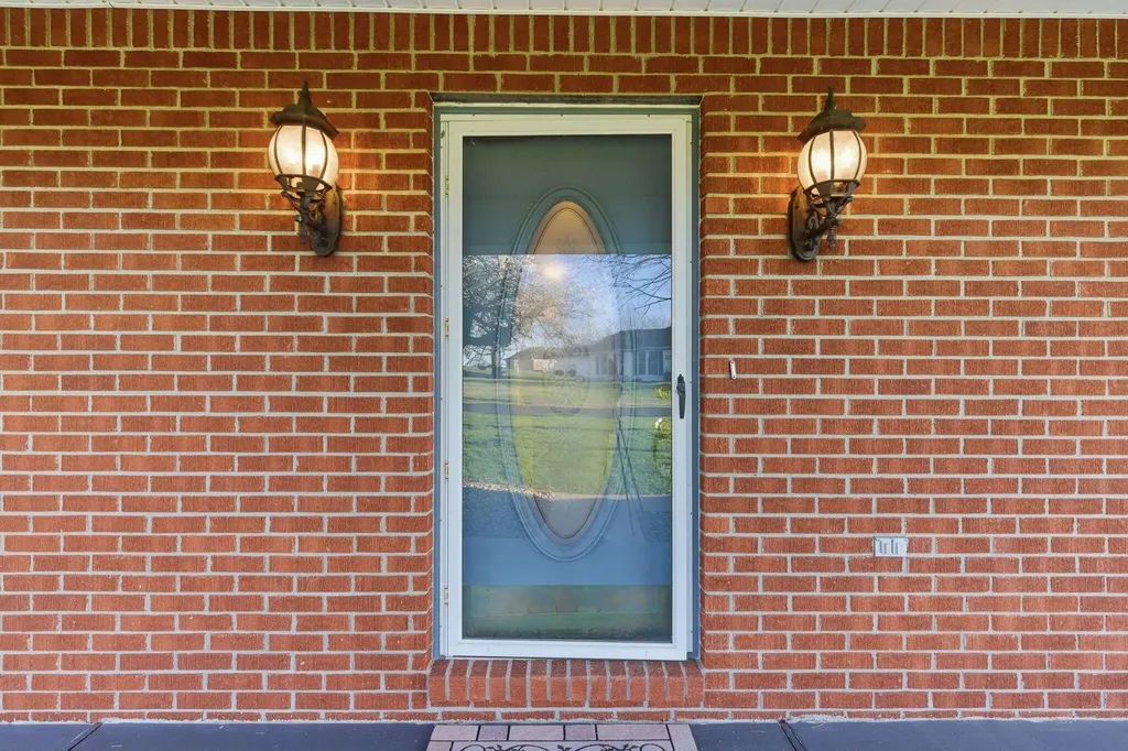 500 Natures Pointe Drive Somerset KY 42503