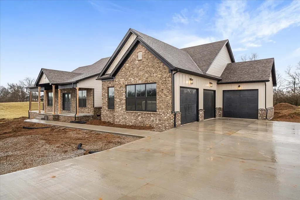 176 Maple Lawn Circle Nicholasville KY 40356