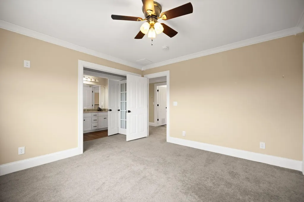 207 Lake Cliff Drive Somerset KY 42503