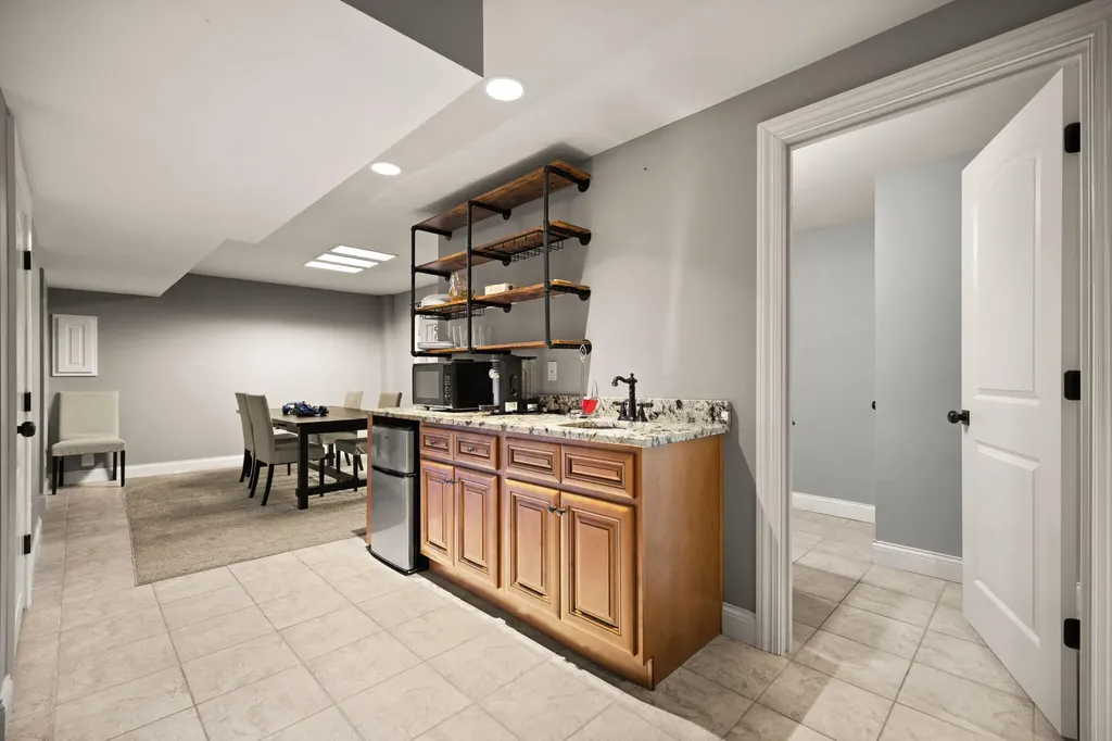 207 Lake Cliff Drive Somerset KY 42503