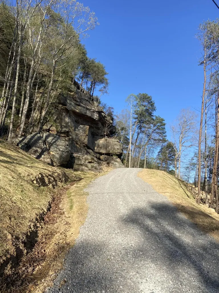 974 Cliffs Edge Road East Bernstadt KY 40729
