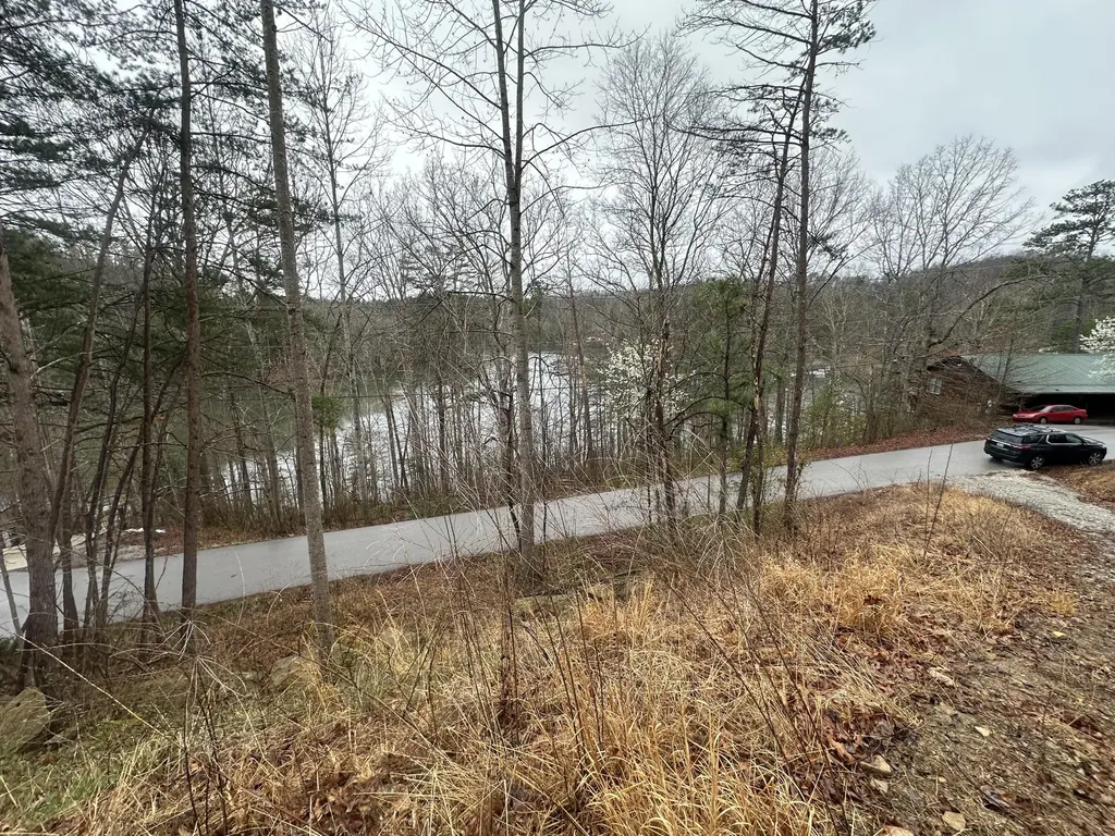 974 Cliffs Edge Road East Bernstadt KY 40729