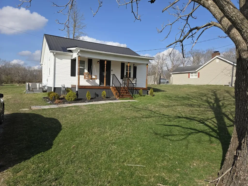 5205 Fike Road Waco KY 40385