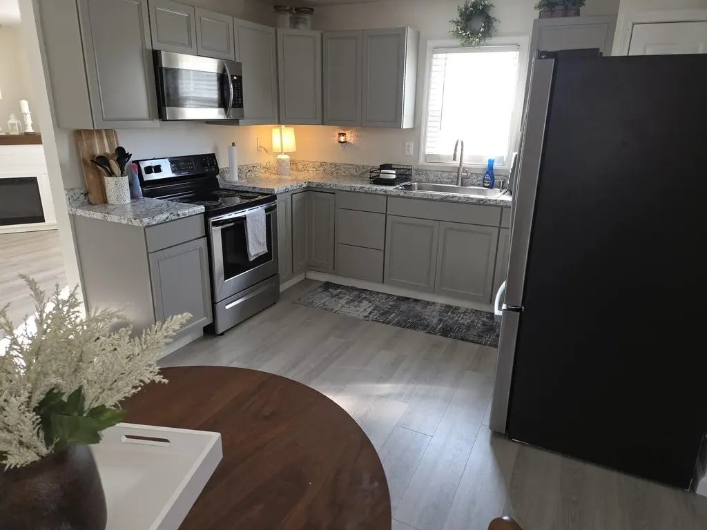 5205 Fike Road Waco KY 40385