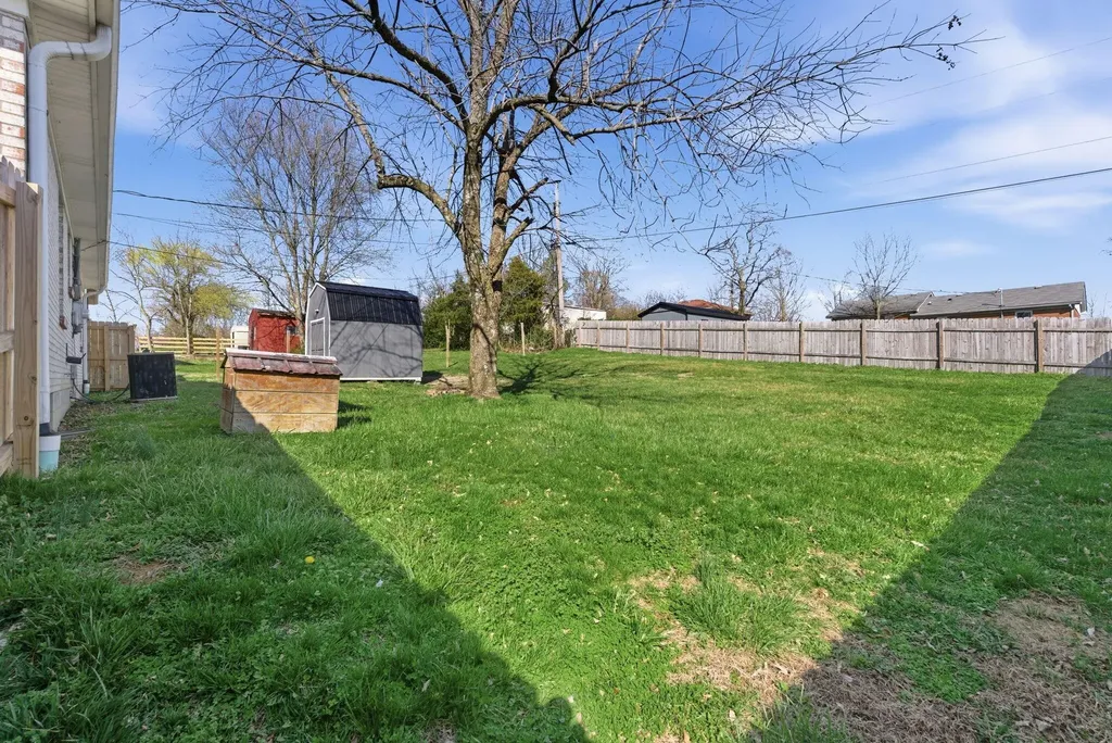 123 Miles Drive Lancaster KY 40444