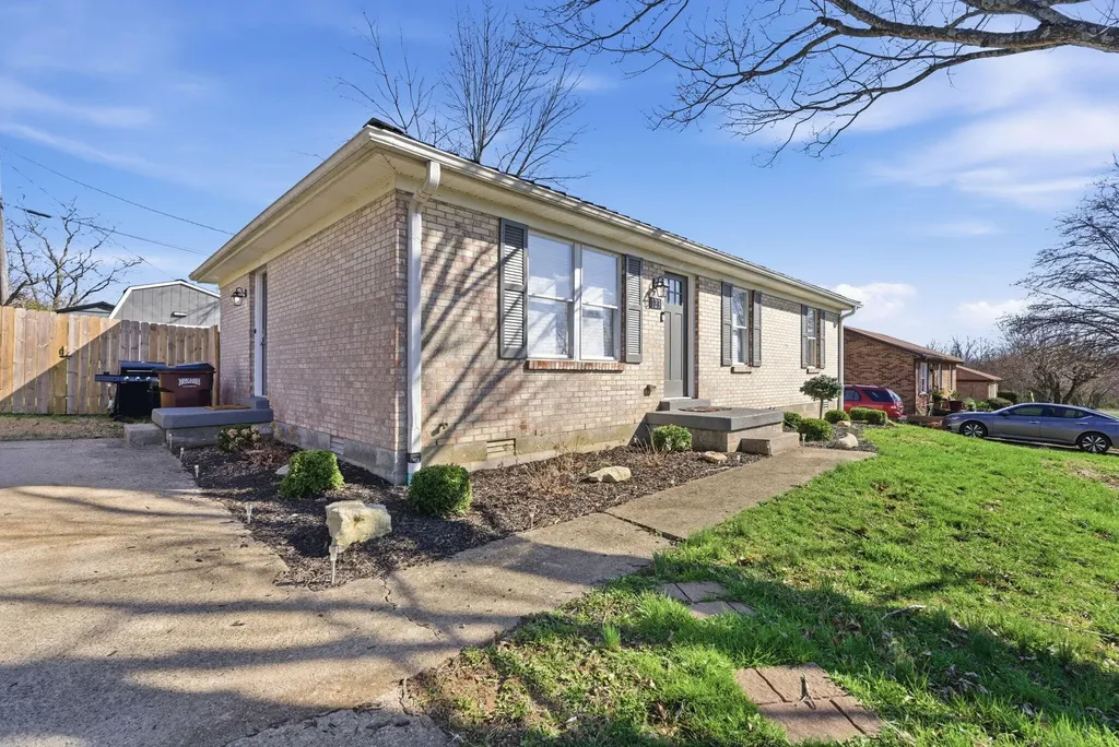 123 Miles Drive Lancaster KY 40444
