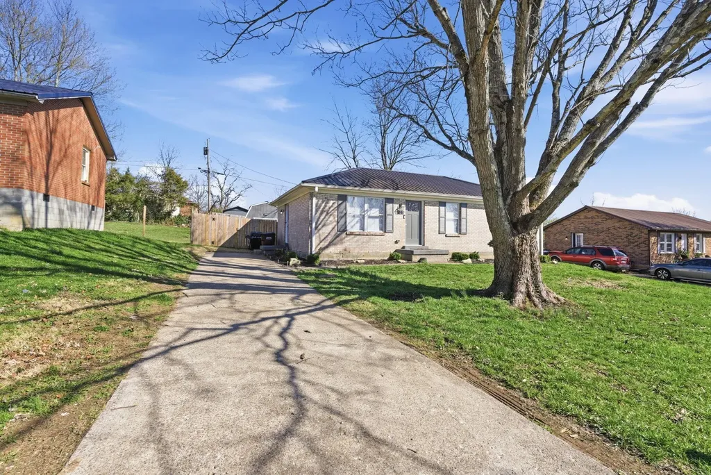 123 Miles Drive Lancaster KY 40444