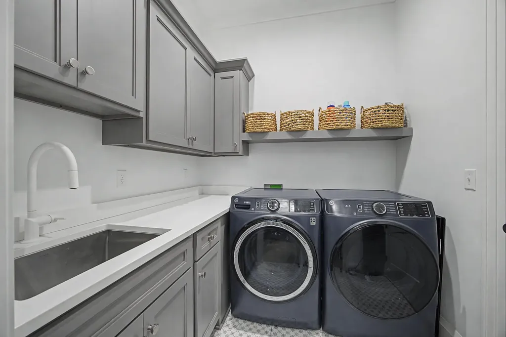 4287 Captains Court Lexington KY 40513