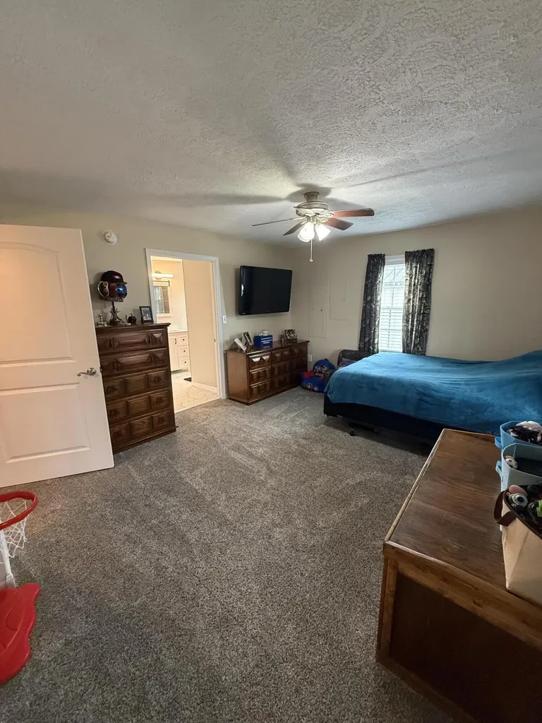 230 Johnson Road Waynesburg KY 40489