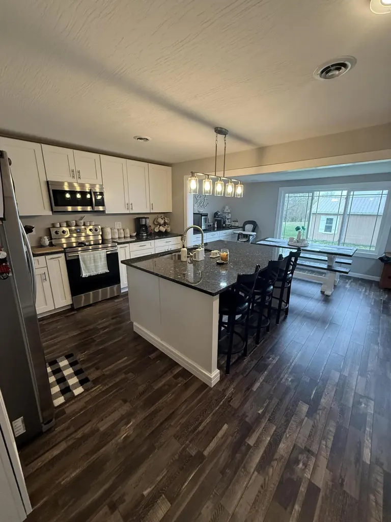 230 Johnson Road Waynesburg KY 40489