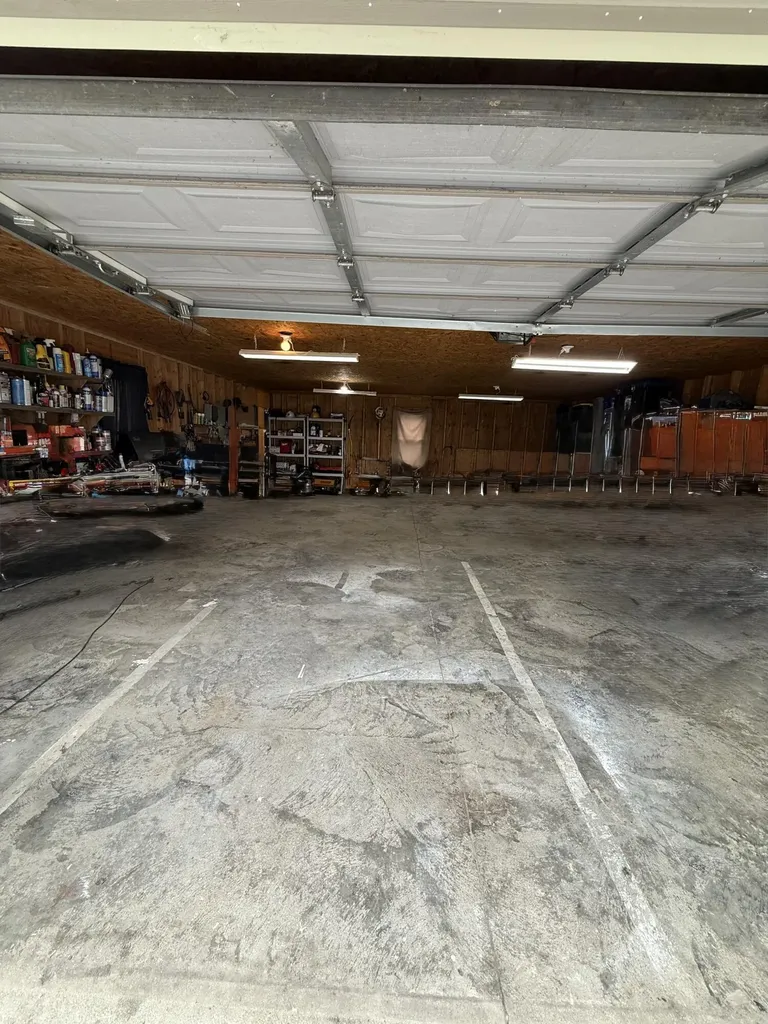 230 Johnson Road Waynesburg KY 40489