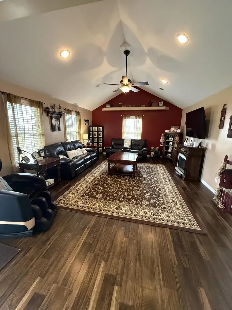 230 Johnson Road Waynesburg KY 40489
