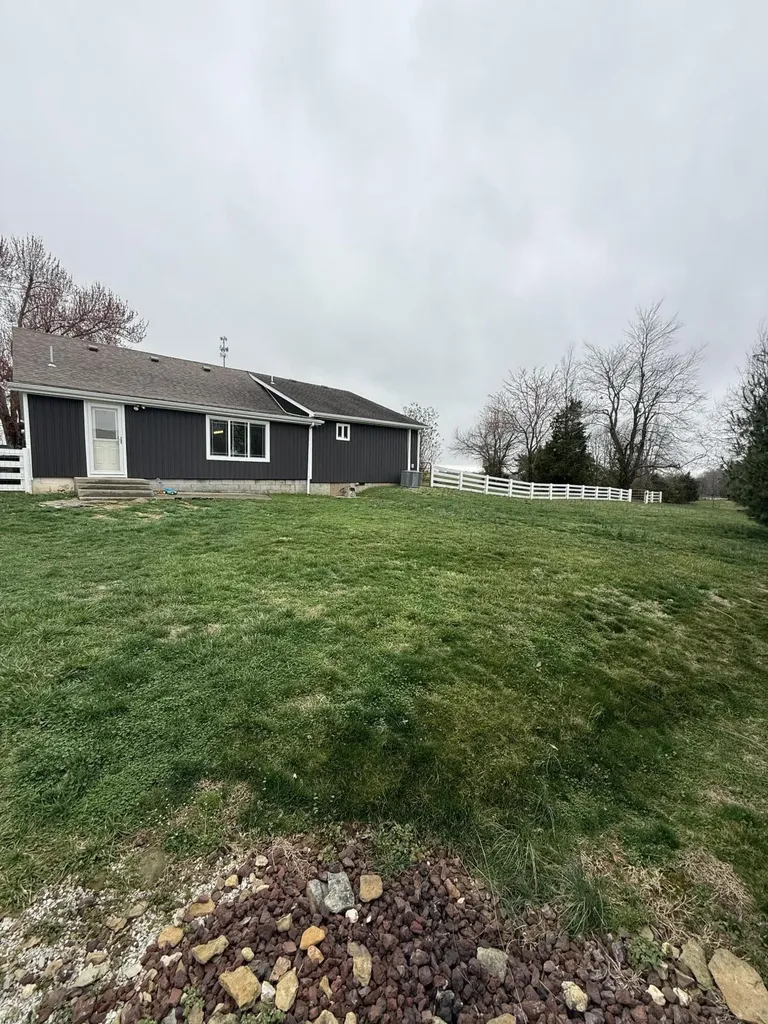 230 Johnson Road Waynesburg KY 40489