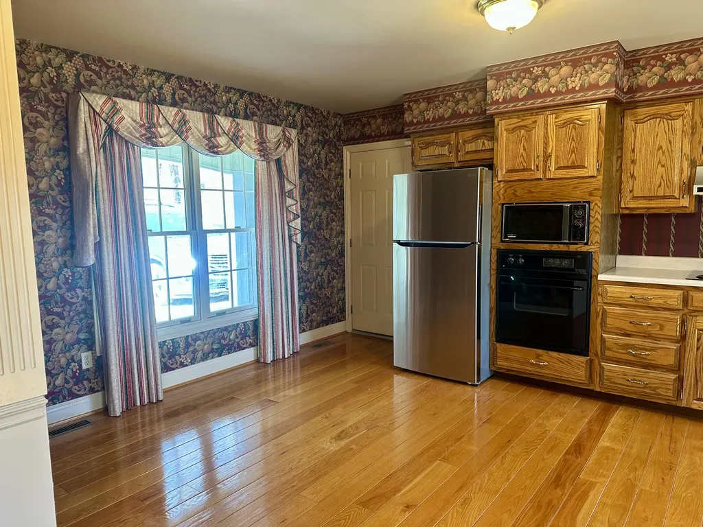 604 E 9th Street London KY 40741