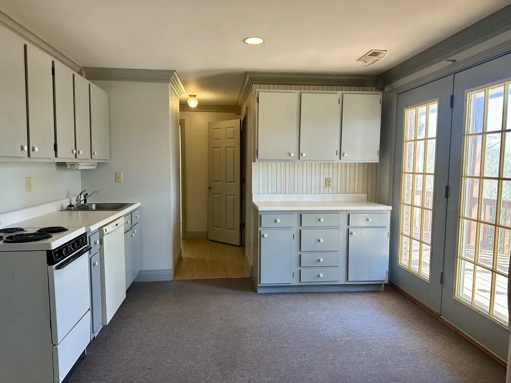 604 E 9th Street London KY 40741