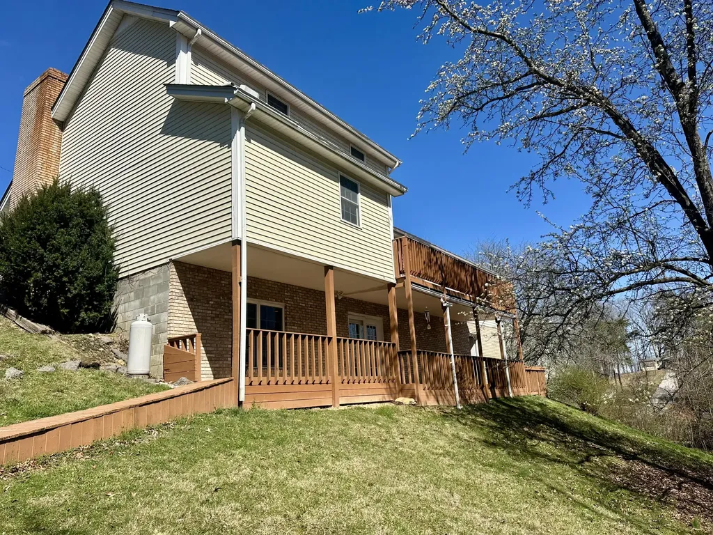 604 E 9th Street London KY 40741