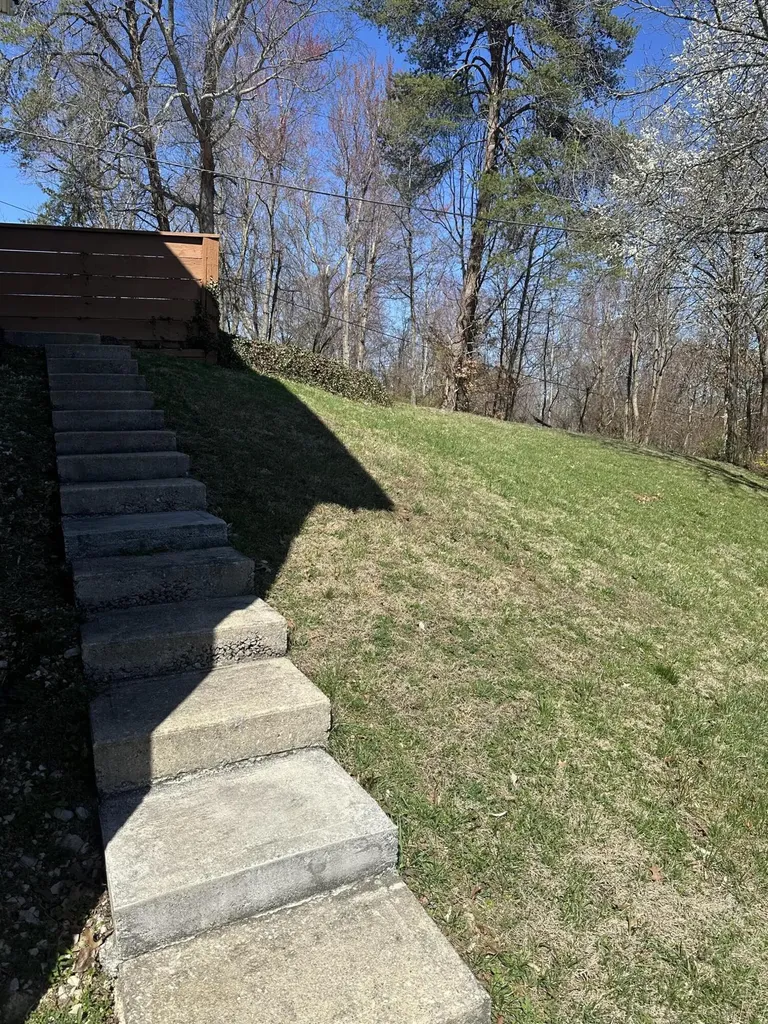 604 E 9th Street London KY 40741