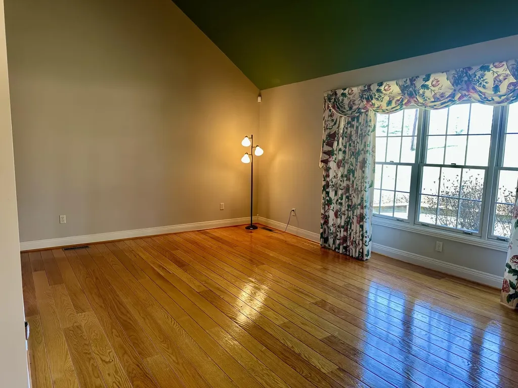 604 E 9th Street London KY 40741