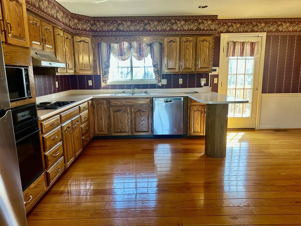 604 E 9th Street London KY 40741
