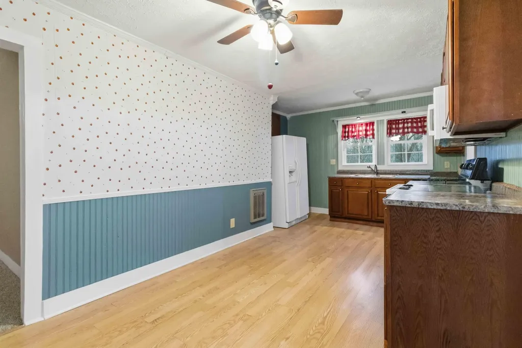 536 State Highway 1651 Whitley City KY 42653