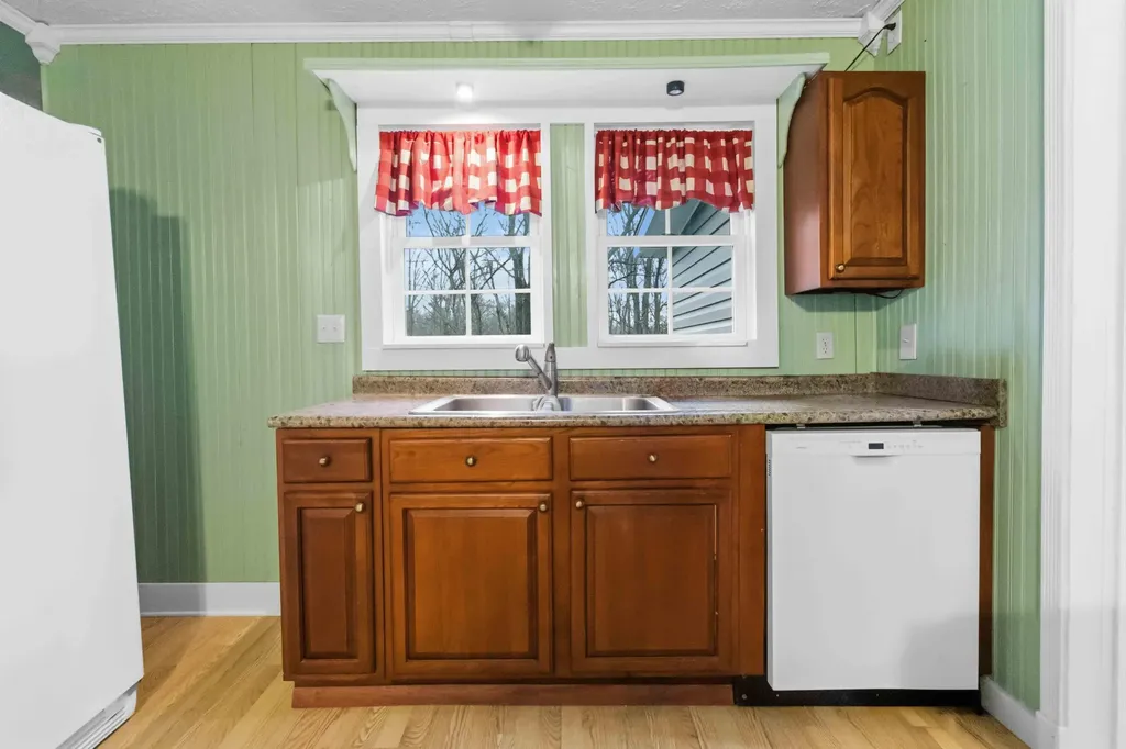 536 State Highway 1651 Whitley City KY 42653