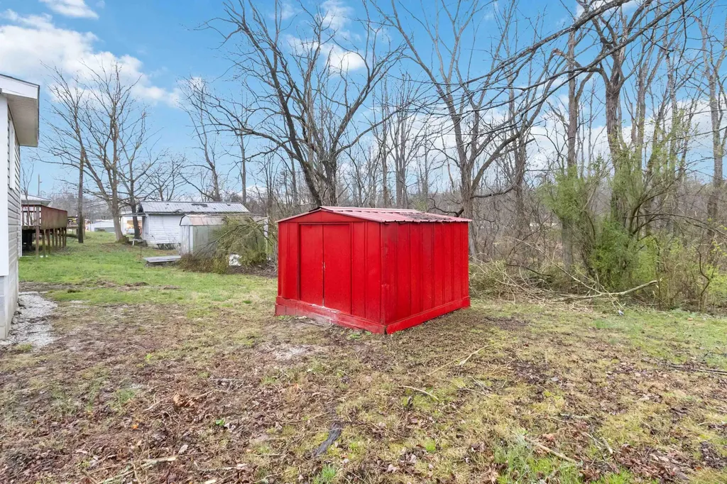 536 State Highway 1651 Whitley City KY 42653