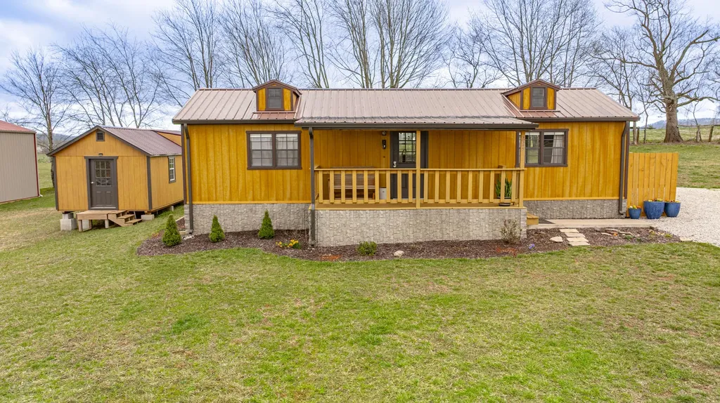 225 Lighthouse Road Monticello KY 42633