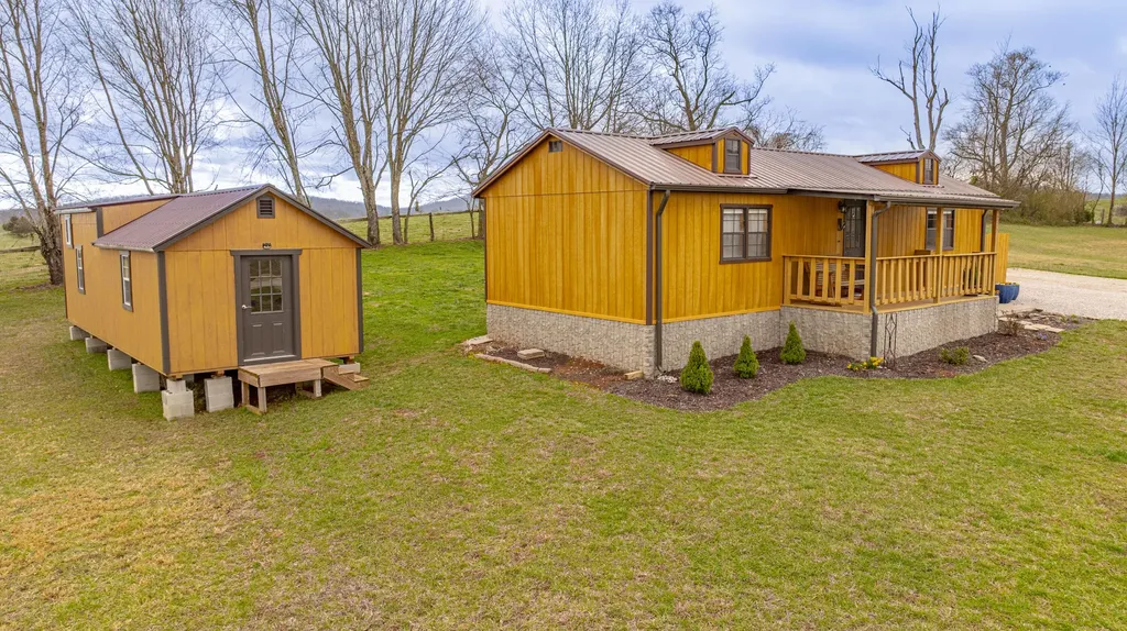 225 Lighthouse Road Monticello KY 42633