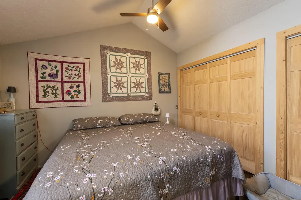 225 Lighthouse Road Monticello KY 42633