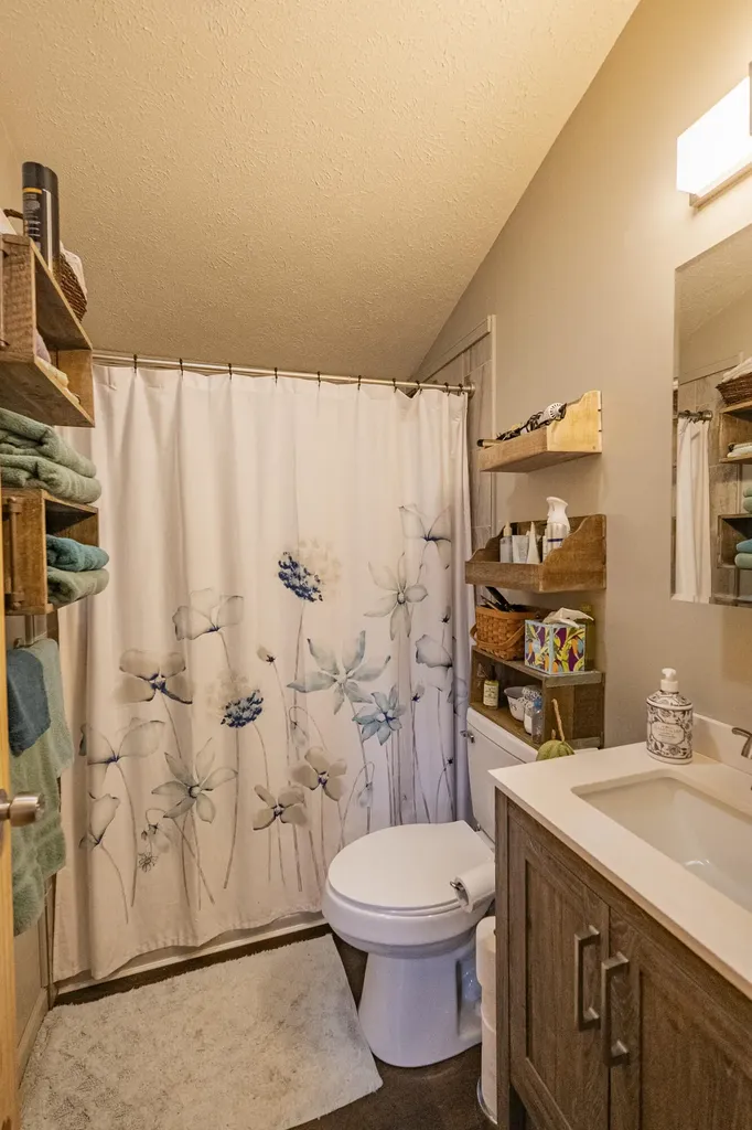 225 Lighthouse Road Monticello KY 42633