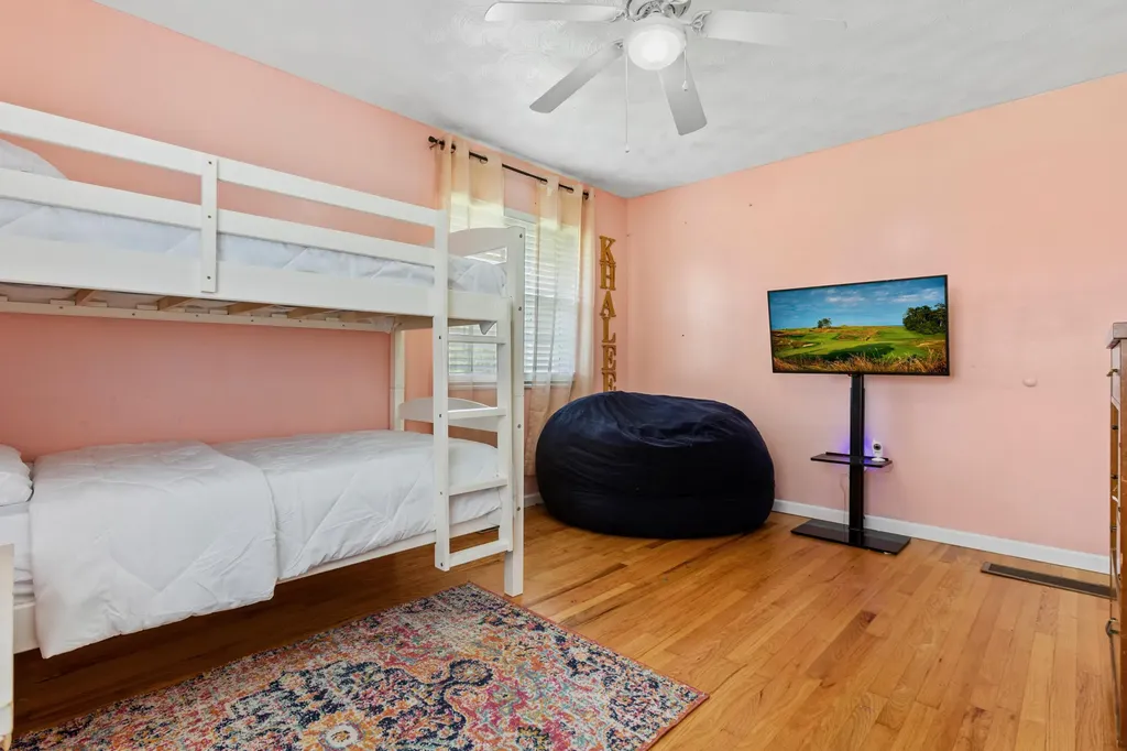 64 Coskery Pike Flemingsburg KY 41041
