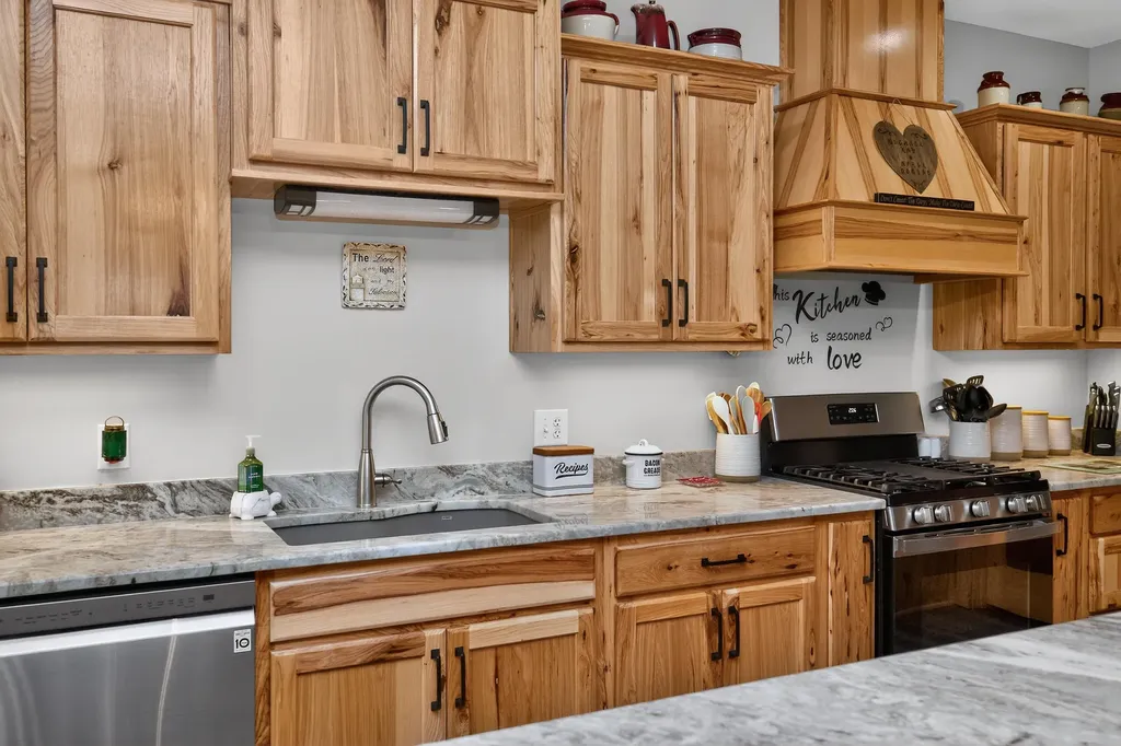 1290 Johnson Road Harrodsburg KY 40330