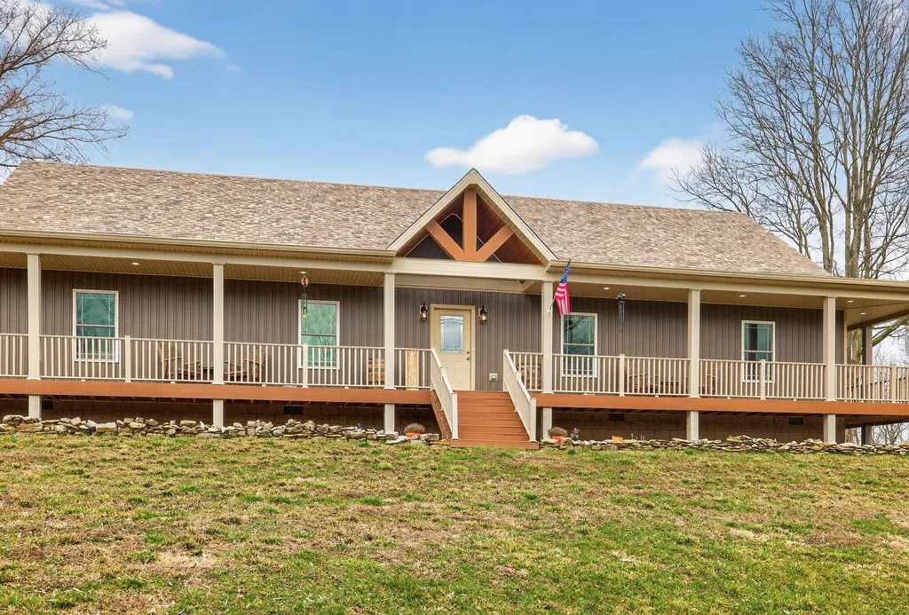 1290 Johnson Road Harrodsburg KY 40330