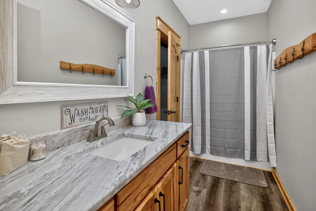 1290 Johnson Road Harrodsburg KY 40330