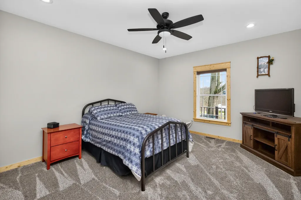 1290 Johnson Road Harrodsburg KY 40330