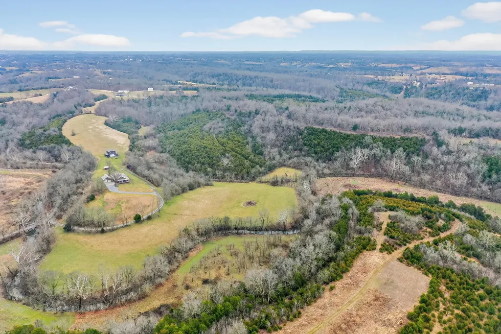 1290 Johnson Road Harrodsburg KY 40330