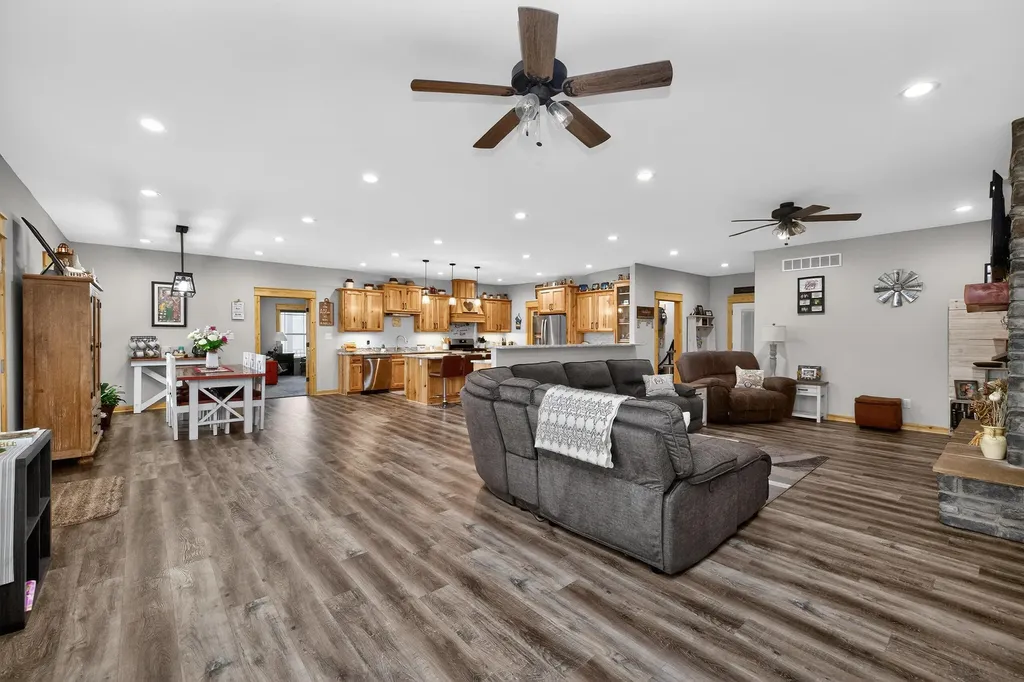 1290 Johnson Road Harrodsburg KY 40330